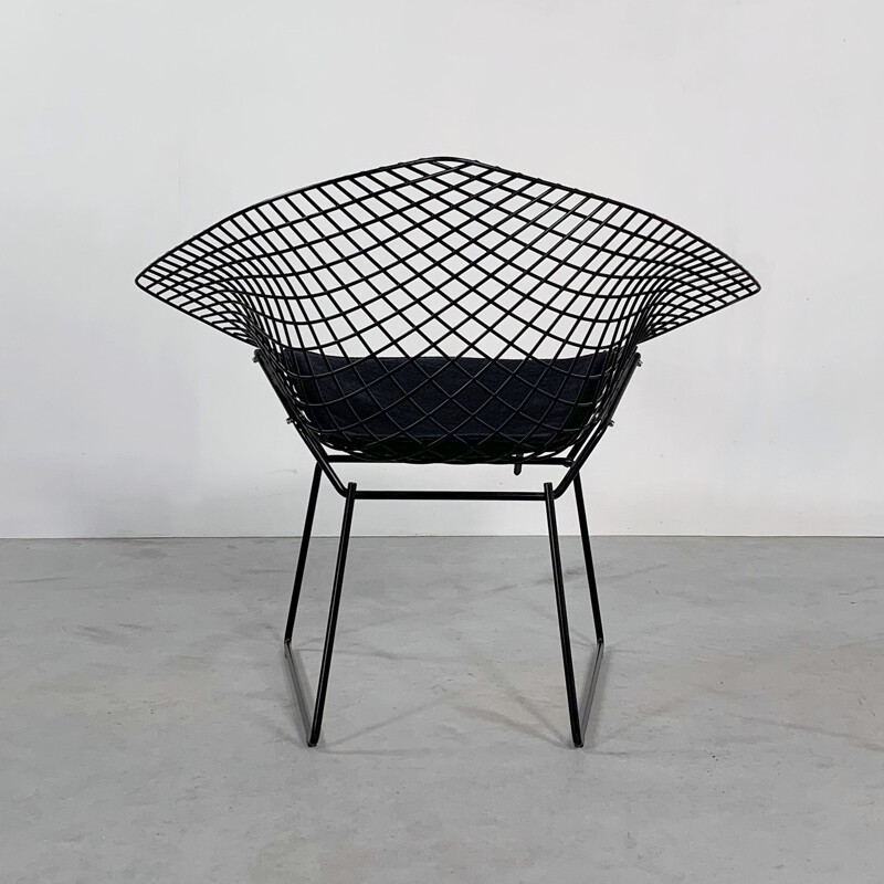 Vintage Black Diamond Chair with cushion by Harry Bertoia for Knoll 1970s