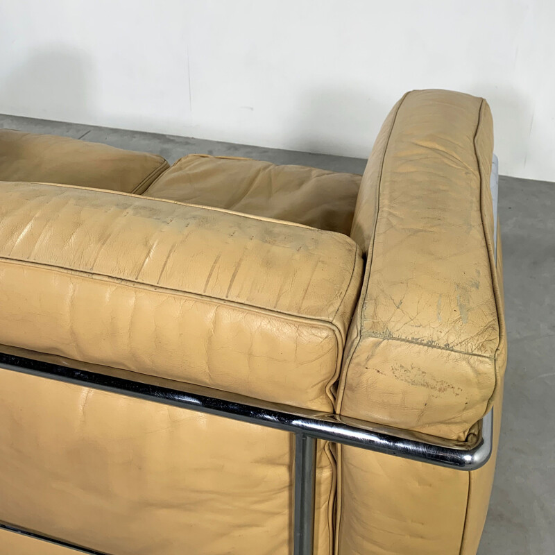 Vintage LC2 2-seater Sofa by Le Corbusier for Cassina 1970s
