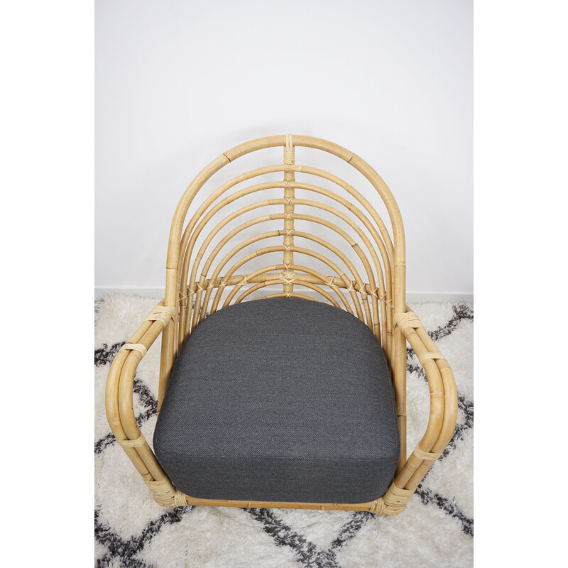 Vintage rattan armchair model aj237 by Arne Jacobsen