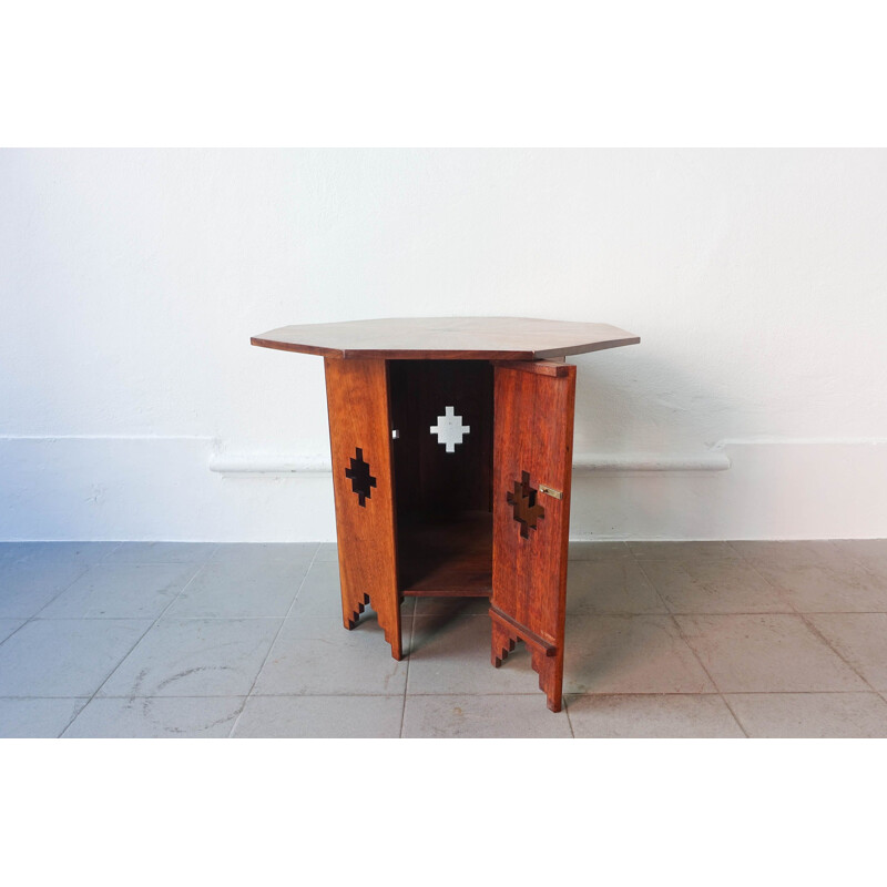 Table d'appoint vintage octogonale en bois de Sucupira, Portugais 1940