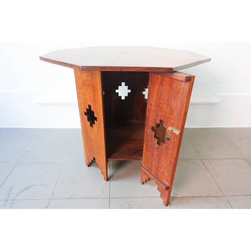 Table d'appoint vintage octogonale en bois de Sucupira, Portugais 1940