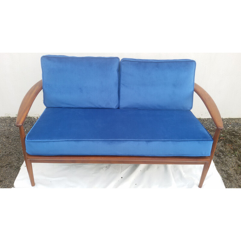 Scandinavian 2-seater sofa in solid teak and blue fabric, Grete JALK - 1960s