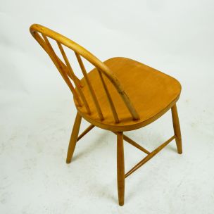 Lot de 4 chaises vintage Windsor en hêtre d'époque par Josef Frank, Scandinave 1960