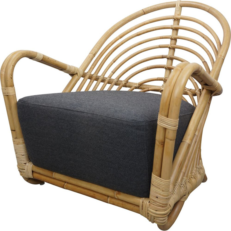 Vintage rattan armchair model aj237 by Arne Jacobsen