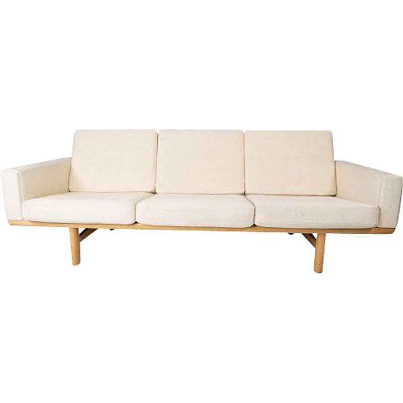 Vintage Three seater sofa model GE-2363 by Hans J. Wegner and by Getama 1960s