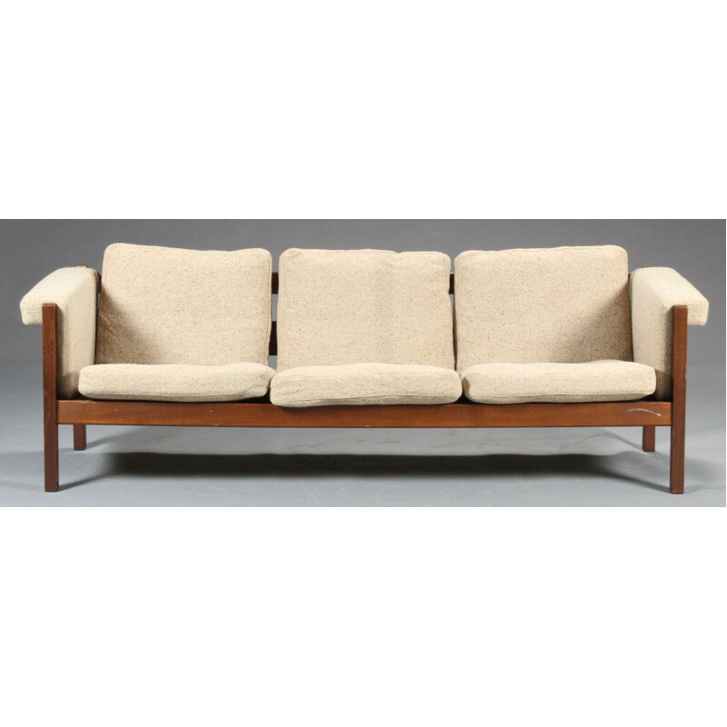 Vintage Sofa Model Ge 40-3 by Hans J. Wegner and by Getama 