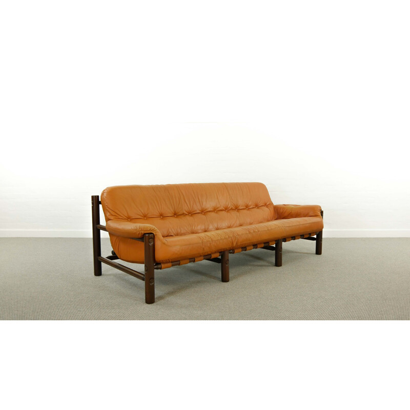 Vintage cognac leather sofa, Brésile 1970