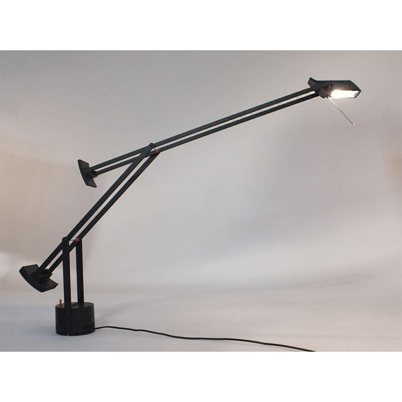 Lampe de bureau vintage par Tizio lamp pour Artemide, Italie 1972