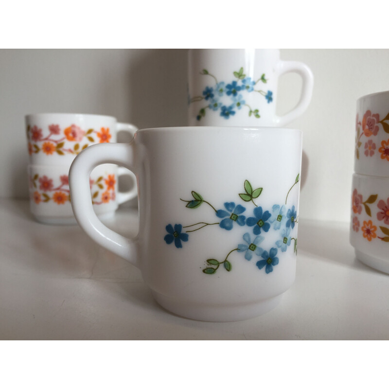 Set of 8 vintage Coffee Cups Arcopaln, France 1970s