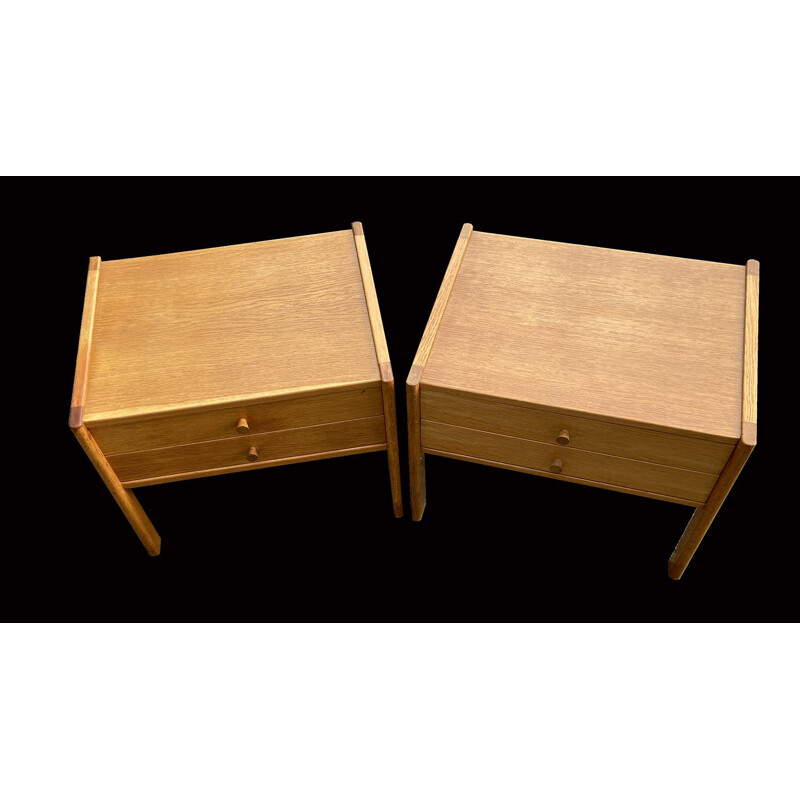 Pair of vintage Oak Bedside Tables