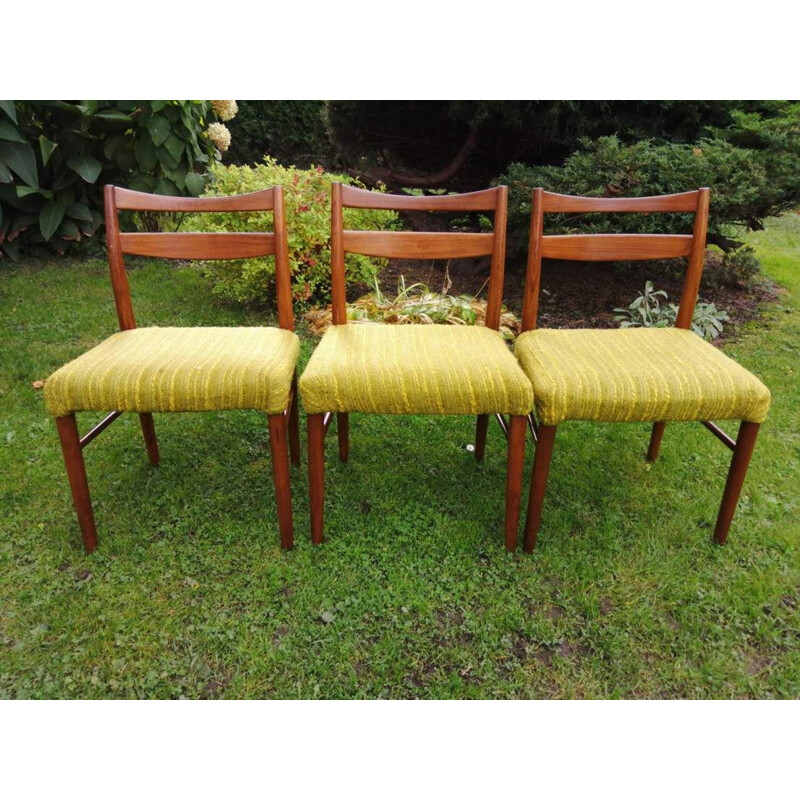 Set of 3 vintage chairs Scandinavian