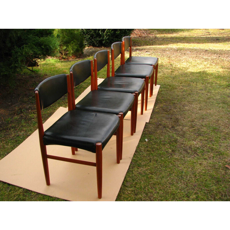 Set of 5 vintage teak chairs Scandinavian