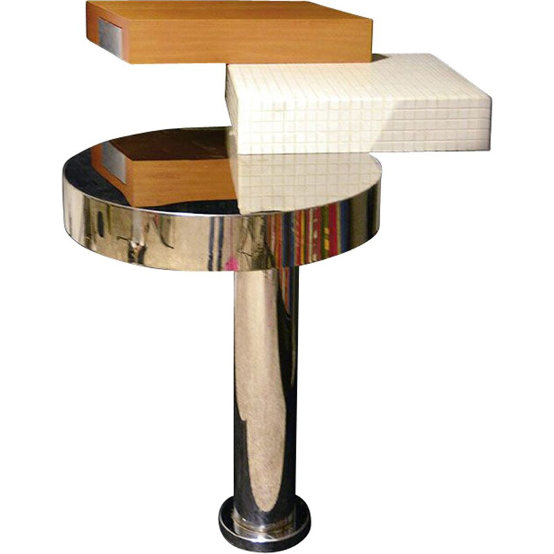Vintage postmodern console by ames Irvine for Memphis Milano 1986s