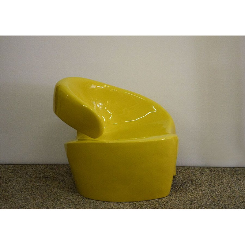 Vintage fiberglass lounge chair Space Age Italian 1970