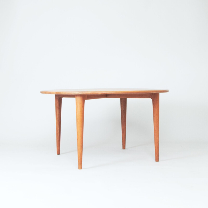 Vintage oakwood coffee table by Mikael Laursen, Denmark 1970