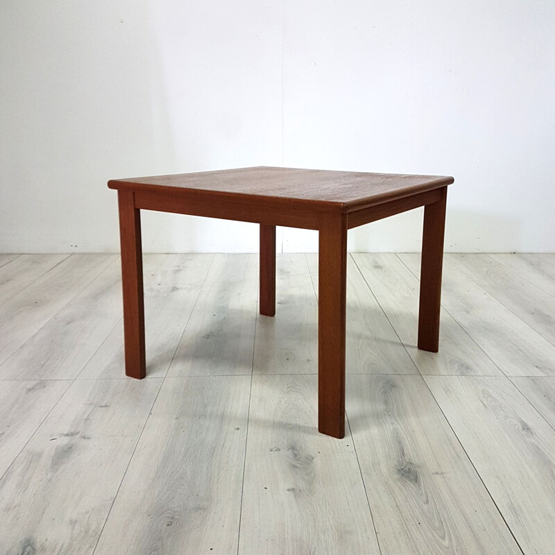 Pair of vintage teak coffee tables by IALA, Denmark 1960