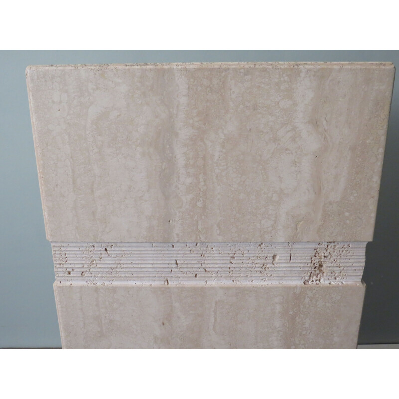 Vintage Column marble-travertine