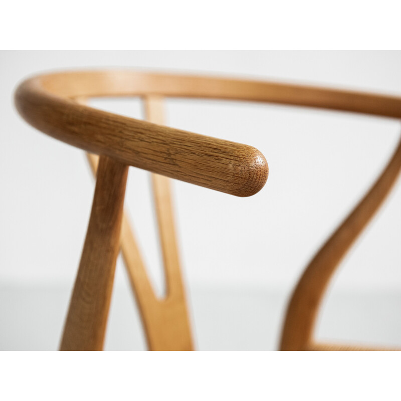 Midcentury Wishbone chair in oak by Hans Wegner for Carl Hansen & Son 1949