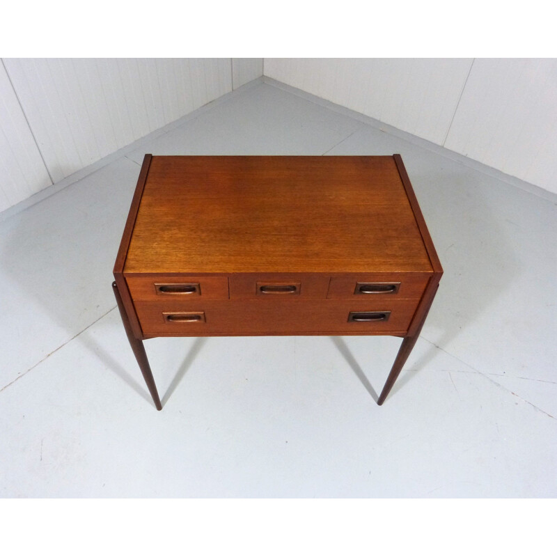 Small vintage teak chest of drawers 1960