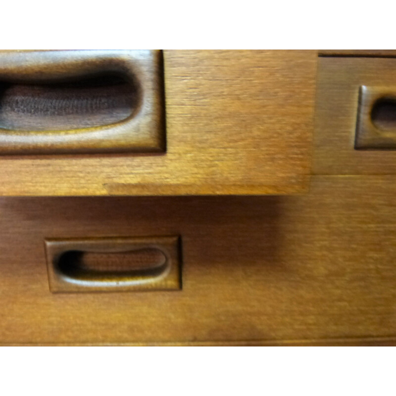 Small vintage teak chest of drawers 1960