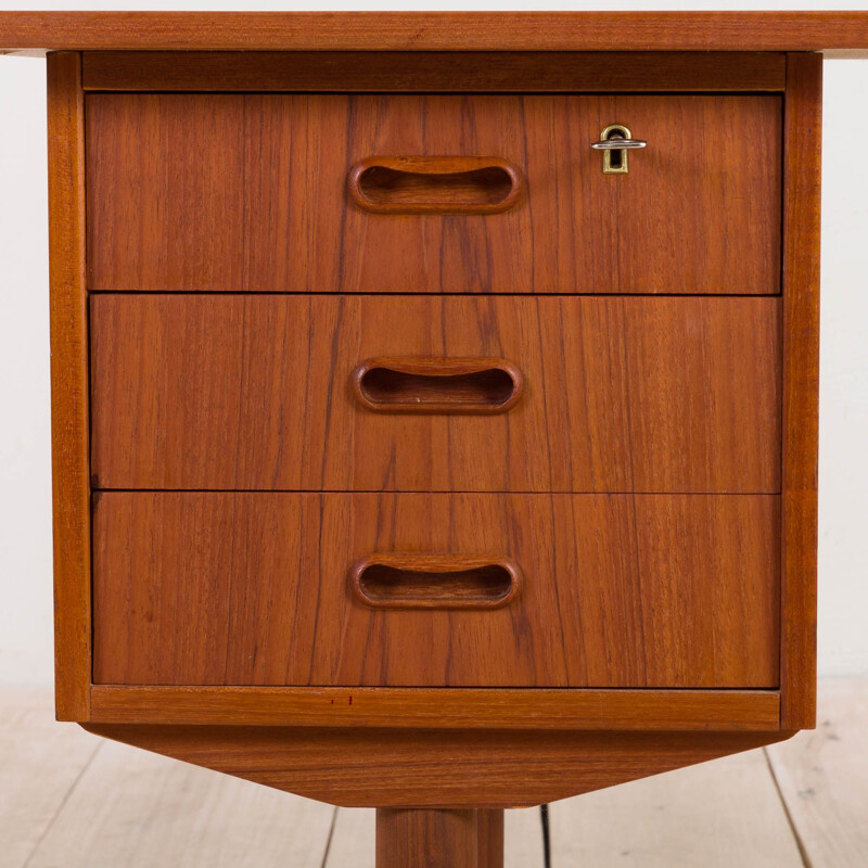 Small vintage teak desk with 6 drawers, Danish