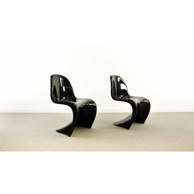 Pair of vintage Panton Chairs in black by Verner Panton for Herman Miller 1975s