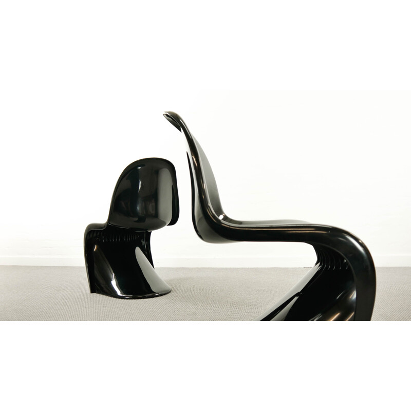 Pair of vintage Panton Chairs in black by Verner Panton for Herman Miller 1975s