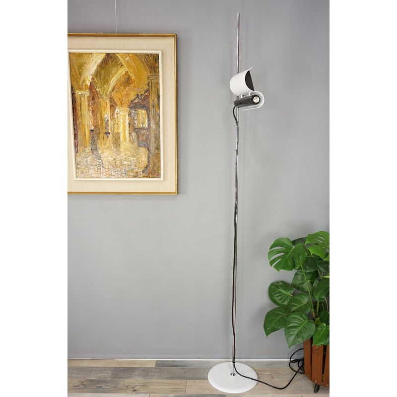 Vintage floor lamp model DIM 333 by Vico Magistretti for Oluce 1970s