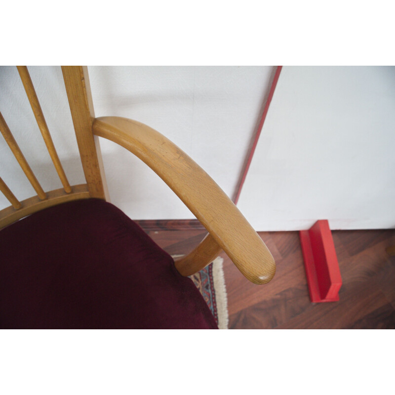 Paire de Chaises vintage en hêtre avec revêtement rouge 1950