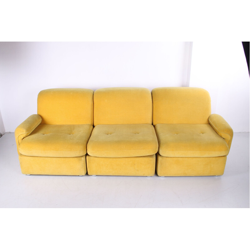 Canapé vintage modulaire jaune maïs 1960