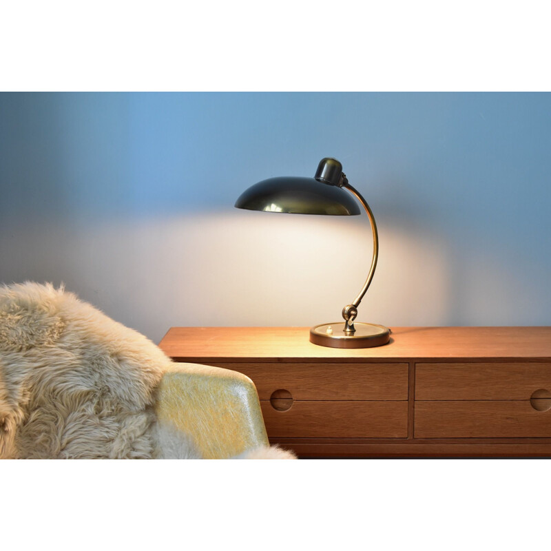 Lampe de table vintage en laiton modèle 6631 de Christian Dell, Bauhaus, Allemagne