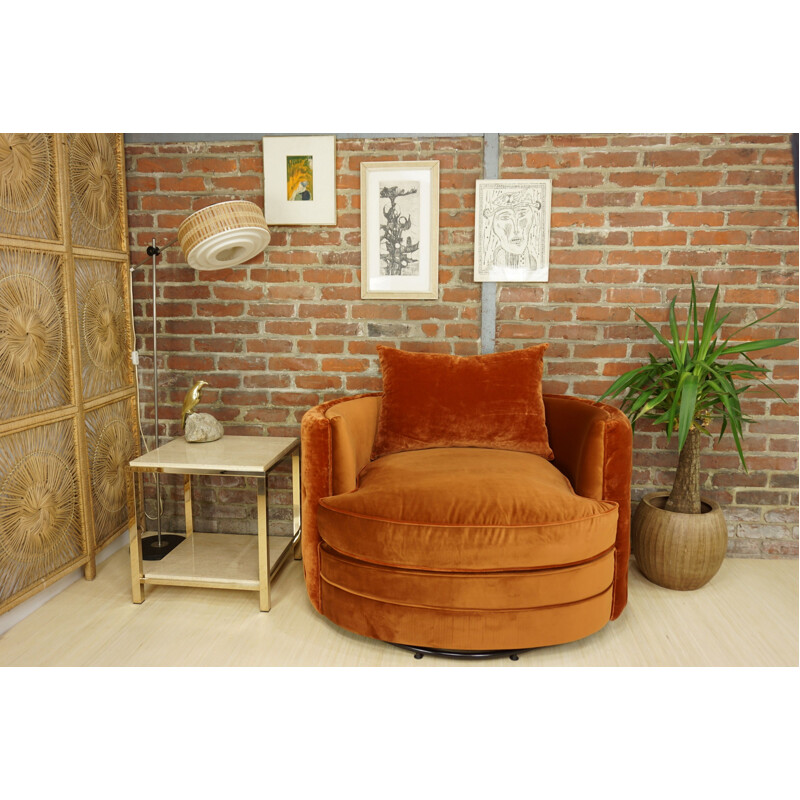 Fauteuil vintage pivotant capitonné en velours