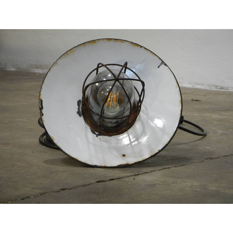 Vintage industriële militaire wandlamp
