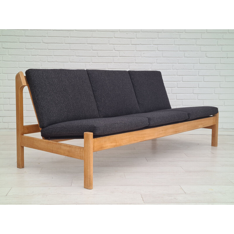 Vintage wool and oak sofa model 217 from Borge Mogensen, Denmark 1970