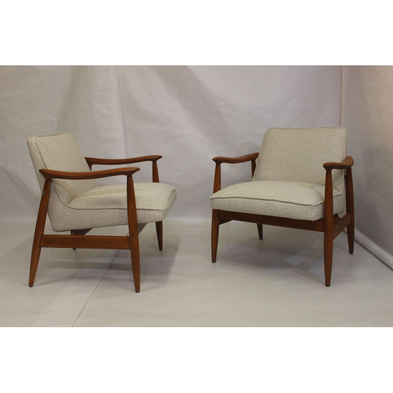 Pair of vintage GFM-87 armchairs by Juliusz Kedziorek by Gościcińskie 1960s