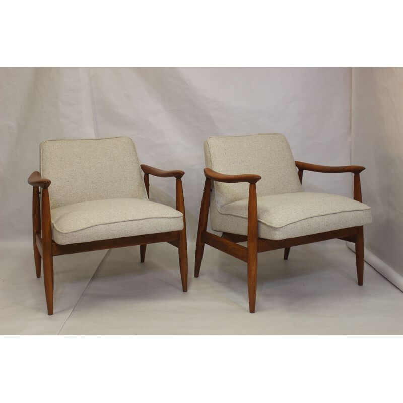 Pair of vintage GFM-87 armchairs by Juliusz Kedziorek by Gościcińskie 1960s