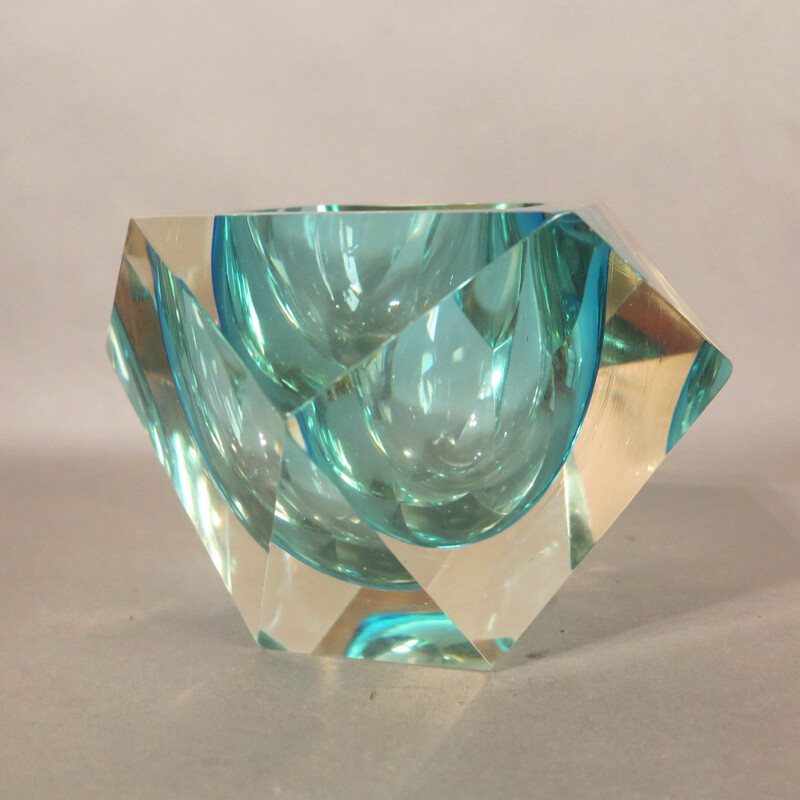 Vintage faceted Murano glass sommerso bowl by Flavio Poli, 1950
