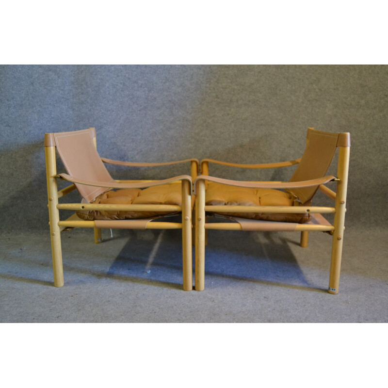 Paire de fauteuils "Sirocco" en cuir,  Arne NORELL - 1970