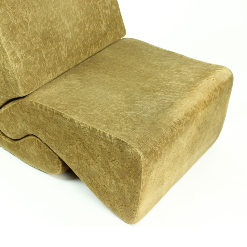 Vintage golden velvet lounge armchair from the Kyjev Hotel by Ivan Matusik, Czechoslovakia 1970