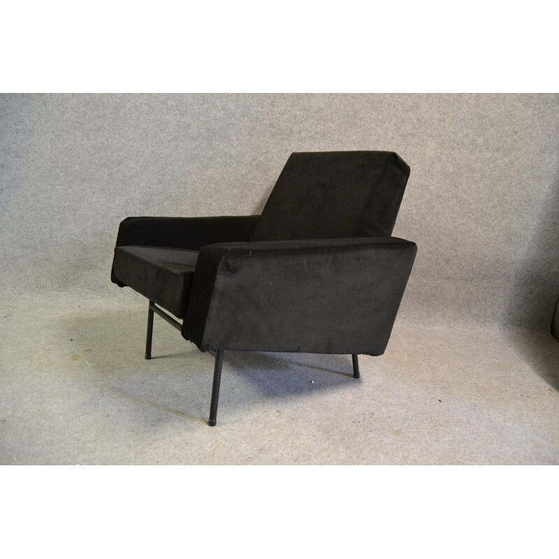 G10 Airborne armchairs in black fabric, Pierre GUARICHE - 1950s