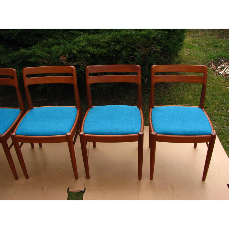 Set of 6 vintage dining chairs by Bramin, Denmark