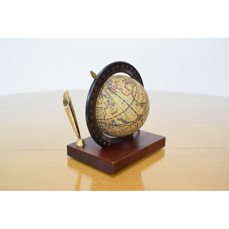 Petit globe terrestre vintage, Tchécoslovaquie 1980