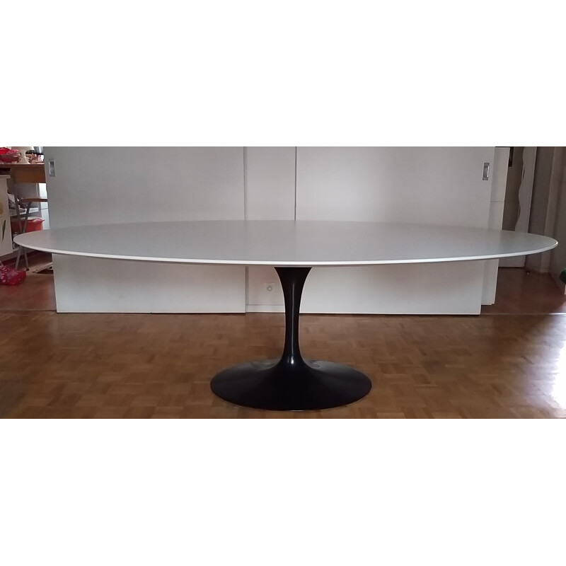 Large oval Knoll table in rislan wood, Eero SAARINEN - 1990s