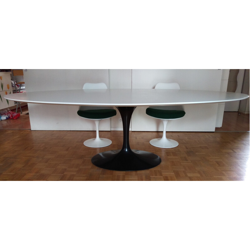 Large oval Knoll table in rislan wood, Eero SAARINEN - 1990s