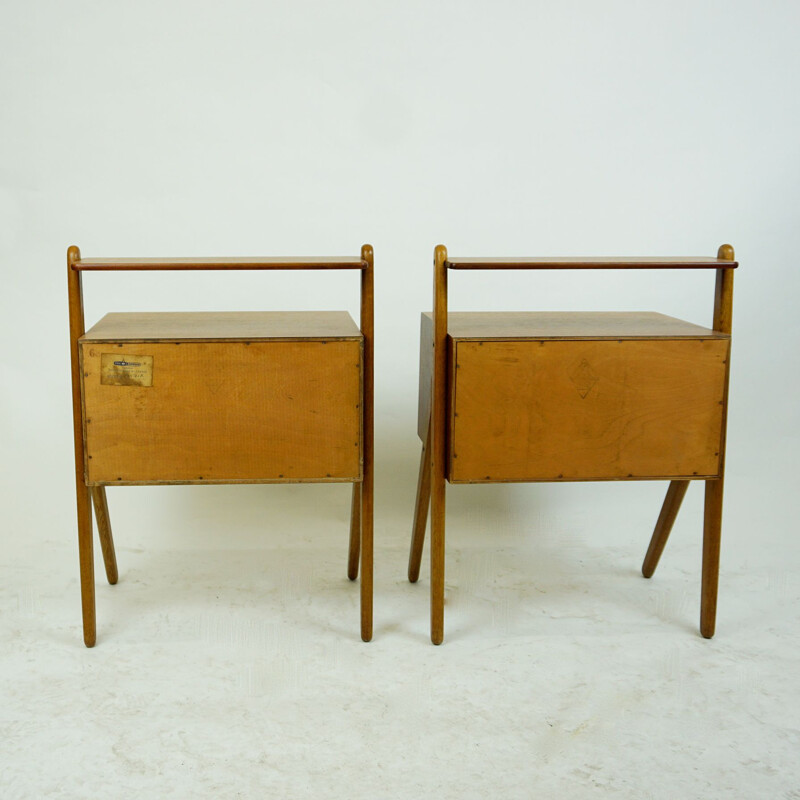 Paire de tables de chevet vintage en teck par Sigfred Oman pour Olholm Moblern, Danemark 1960