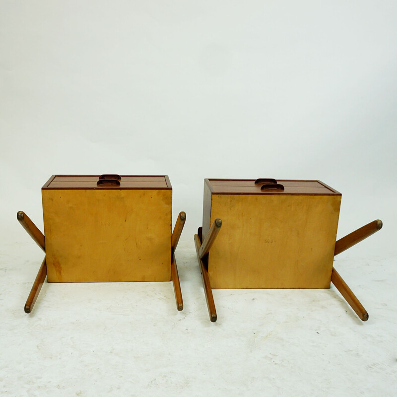 Paire de tables de chevet vintage en teck par Sigfred Oman pour Olholm Moblern, Danemark 1960