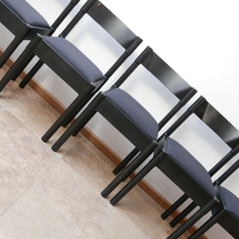 Set of 6 vintage Vico Magistretti Black Dining Chairs, Italian 1960s