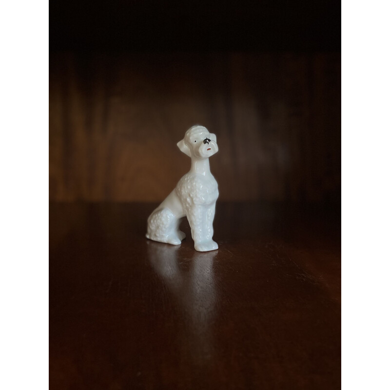 Figurine vintage d'un caniche vintage en céramique