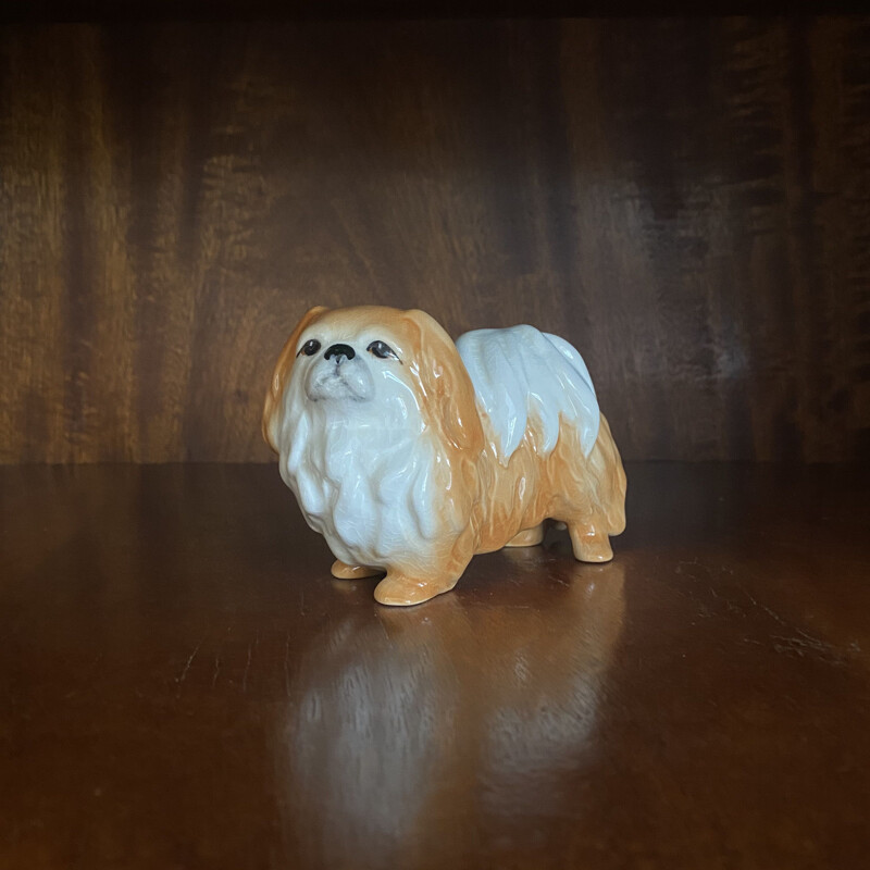 Figurita de perro pequinés de cerámica esmaltada vintage