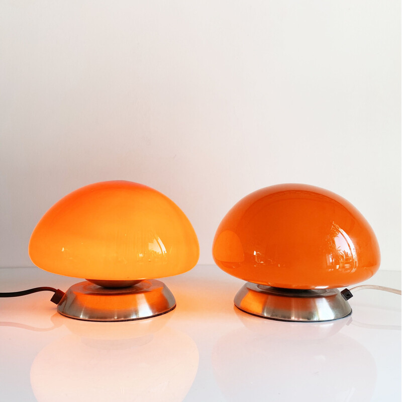 Paire de lampes vintage boutons Space Age orange. Italie 1970